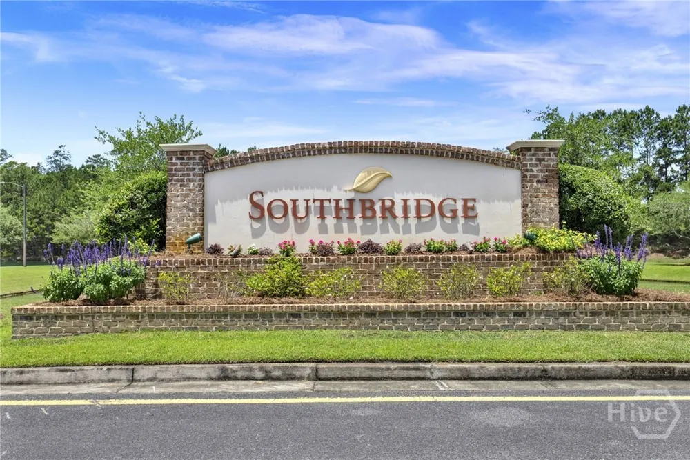 18 White Oak Bluff Savannah, GA 31405