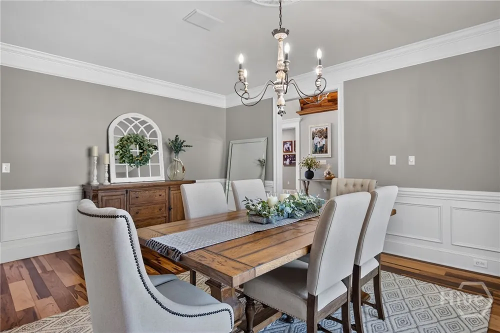 18 White Oak Bluff Savannah, GA 31405