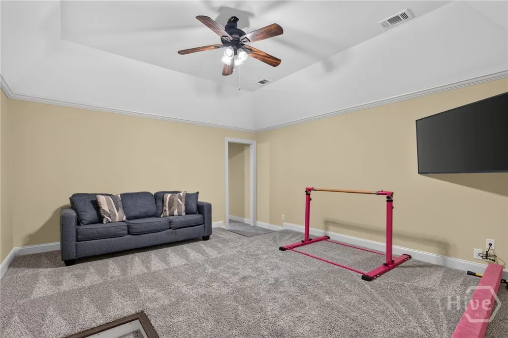 18 White Oak Bluff Savannah, GA 31405