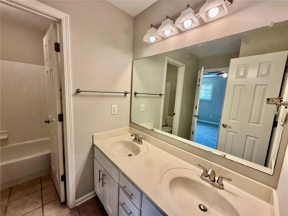650 Gran Heritage Way Dacula, GA 30019