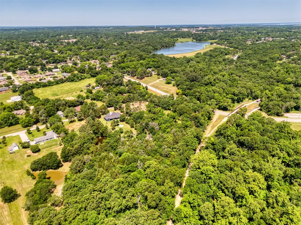 2008 S Lang Avenue Denison, TX 75020