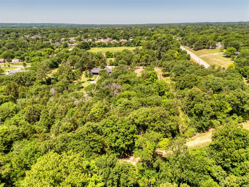 2008 S Lang Avenue Denison, TX 75020