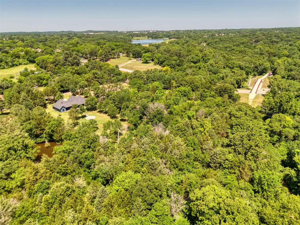 2008 S Lang Avenue Denison, TX 75020