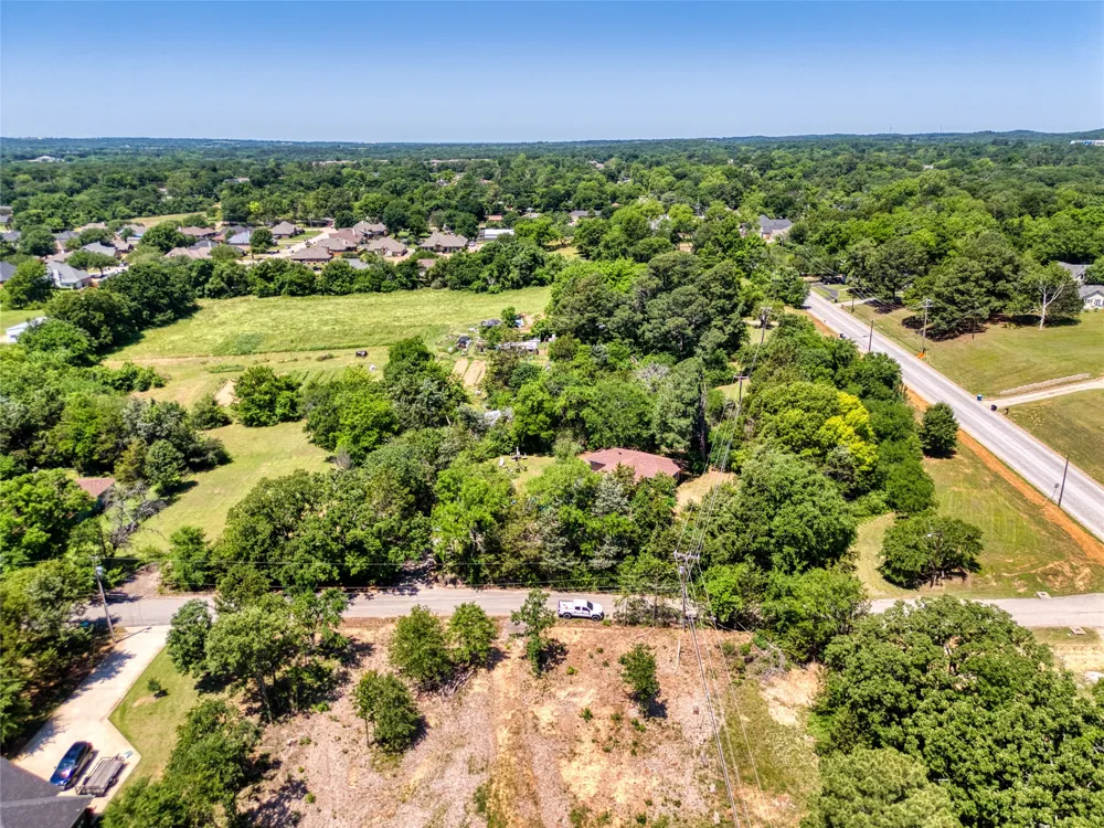 2008 S Lang Avenue Denison, TX 75020