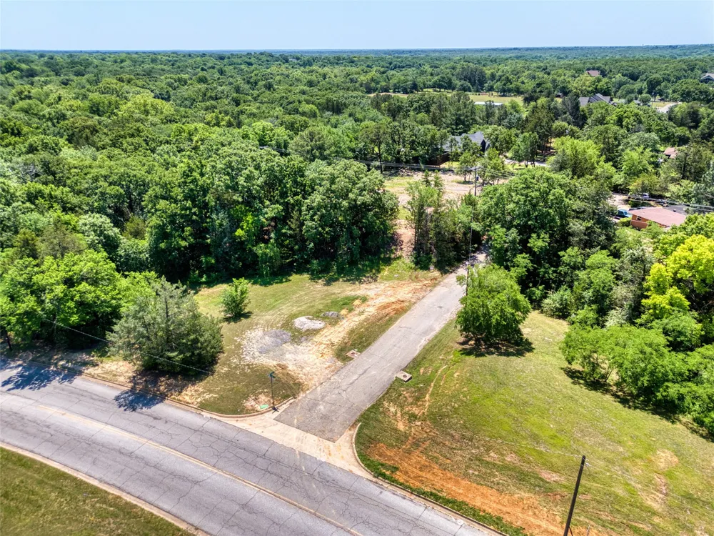 2008 S Lang Avenue Denison, TX 75020