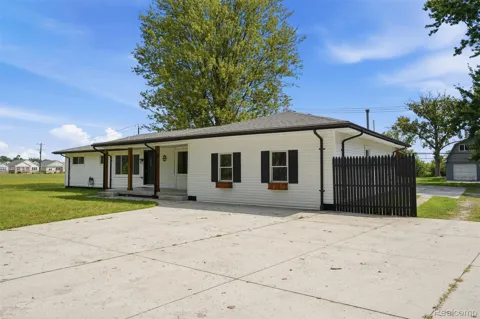 4655 Denton Road