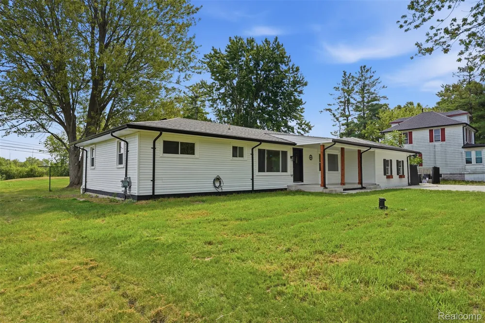 4655 Denton Road Canton Charter Township, MI 48188