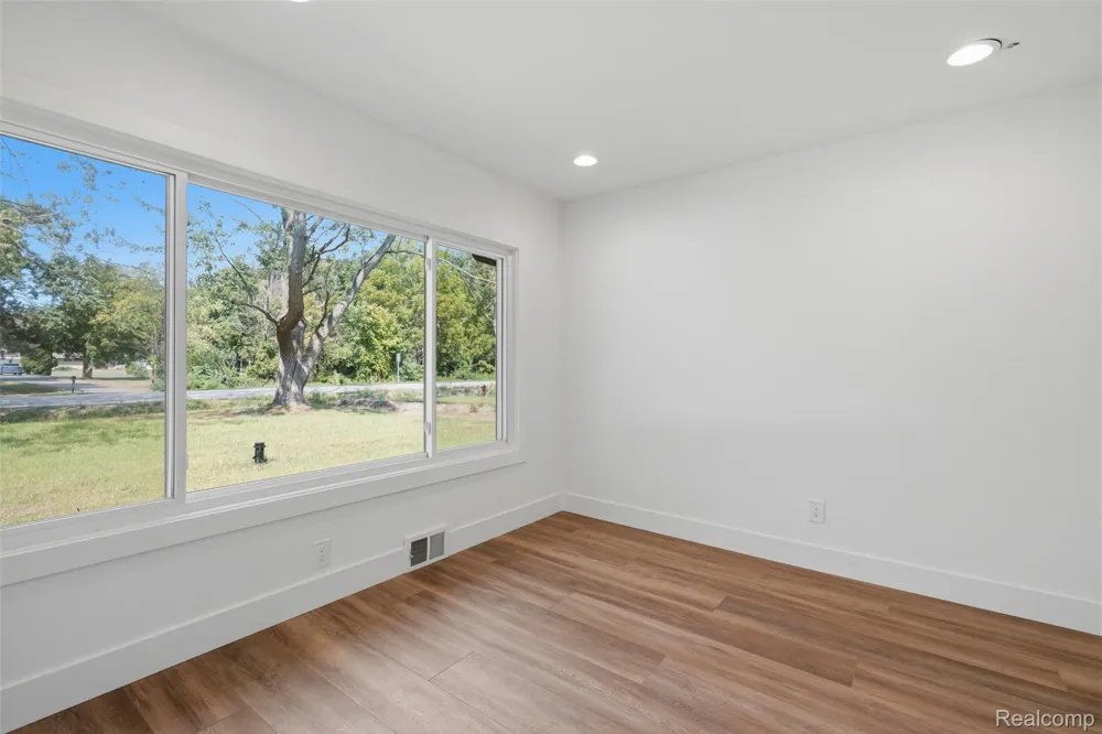 4655 Denton Road Canton Charter Township, MI 48188