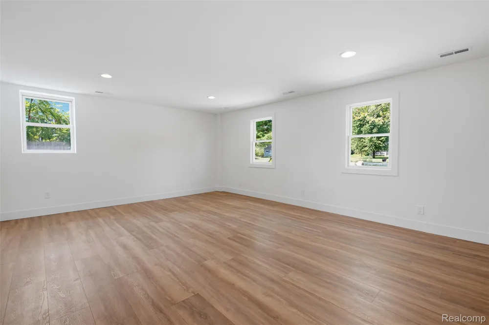 4655 Denton Road Canton Charter Township, MI 48188