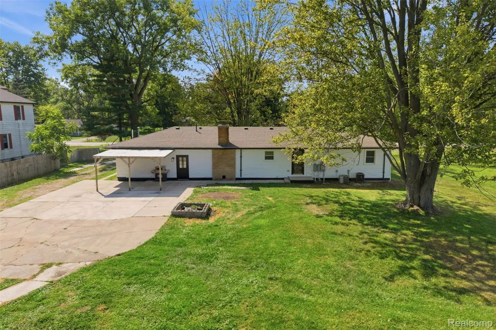 4655 Denton Road Canton Charter Township, MI 48188