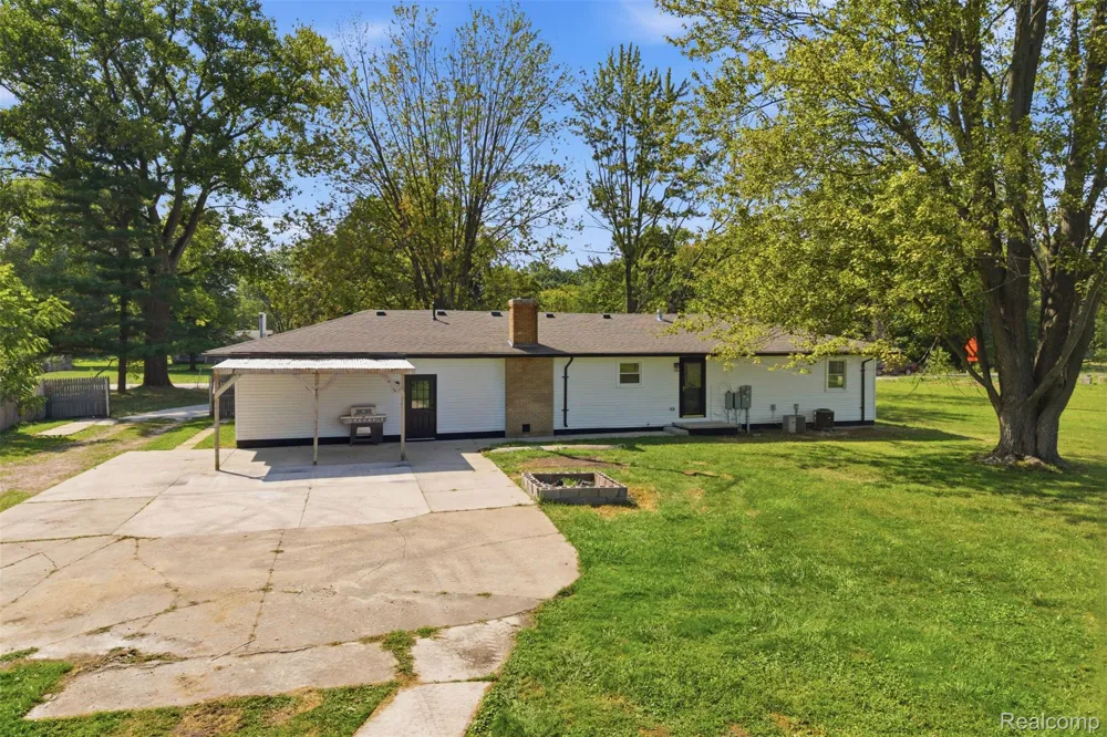 4655 Denton Road Canton Charter Township, MI 48188