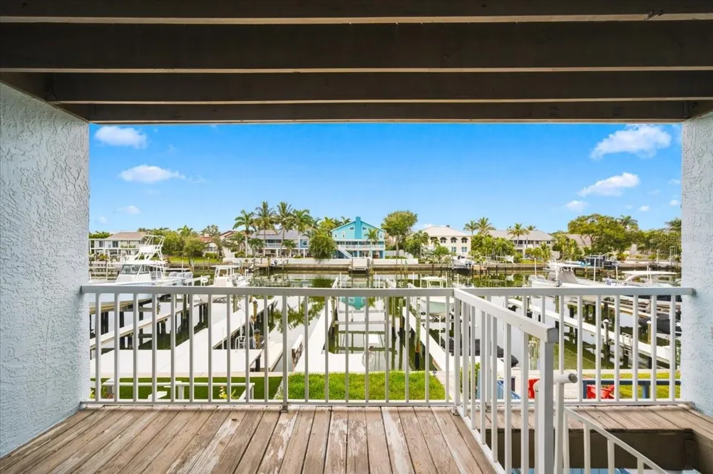 751 PINELLAS BAYWAY  S #19 Tierra Verde, FL 33715