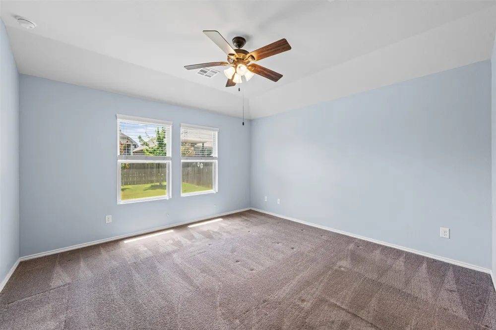 912 Wolcott Drive Leander, TX 78641