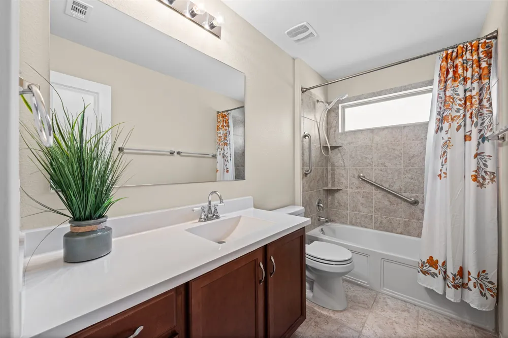 912 Wolcott Drive Leander, TX 78641