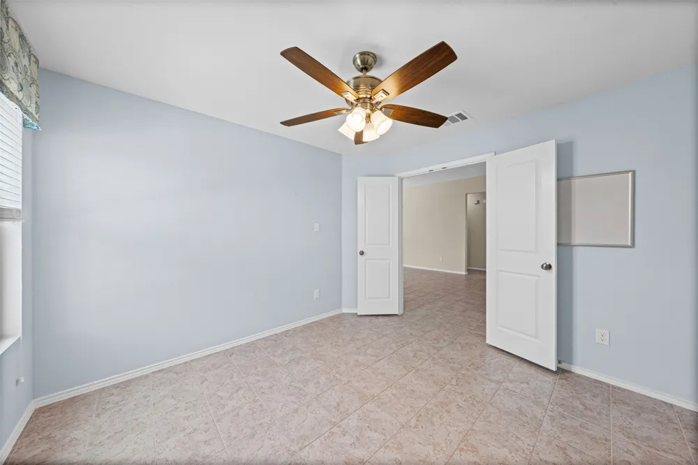 912 Wolcott Drive Leander, TX 78641