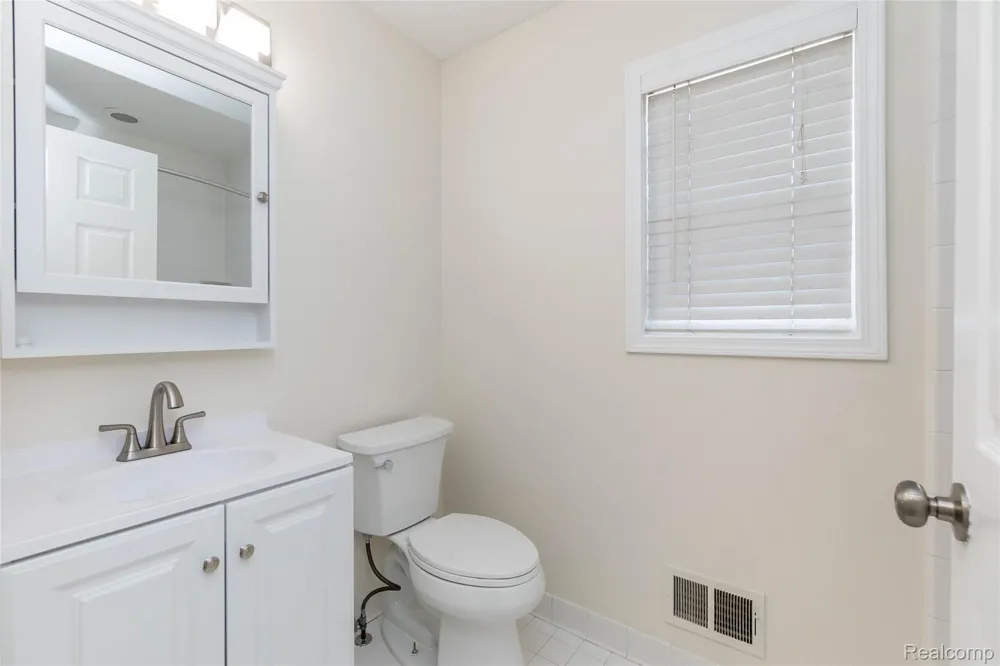2723 Grayson Street Ferndale City, MI 48220