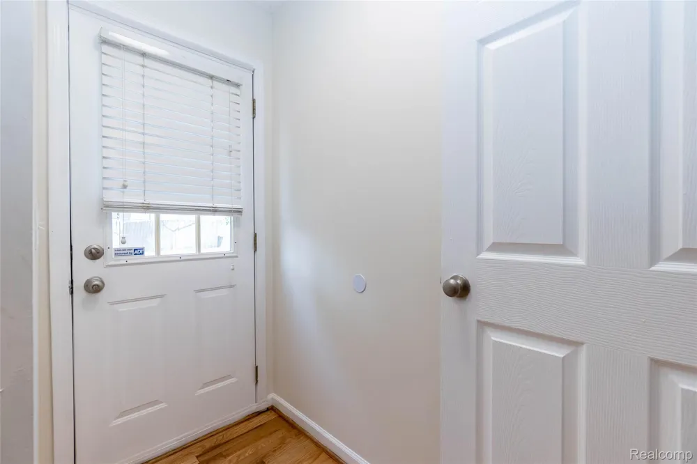 2723 Grayson Street Ferndale City, MI 48220