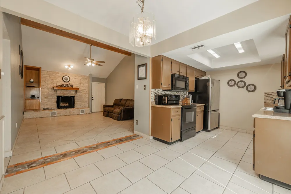 1713 Parkside Circle Round Rock, TX 78664