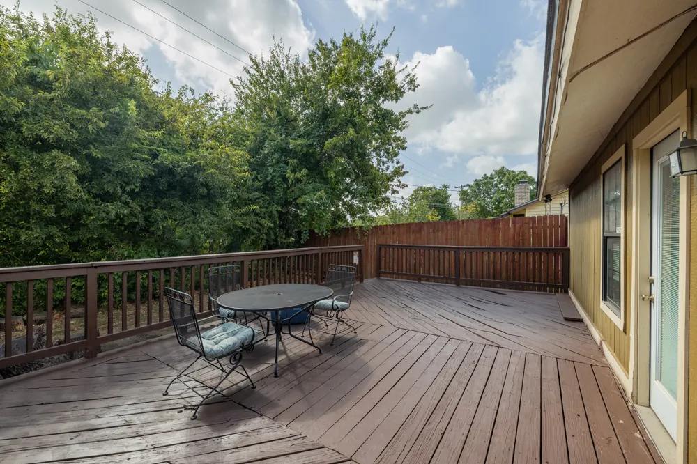 1713 Parkside Circle Round Rock, TX 78664