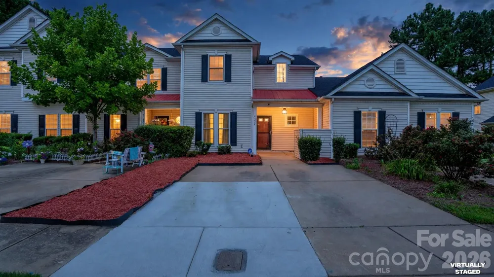 4313 Eaves Lane Charlotte, NC 28215