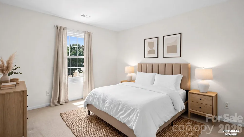 4313 Eaves Lane Charlotte, NC 28215
