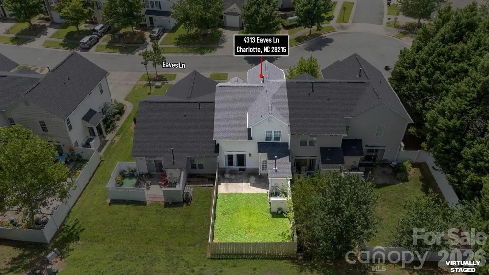 4313 Eaves Lane Charlotte, NC 28215