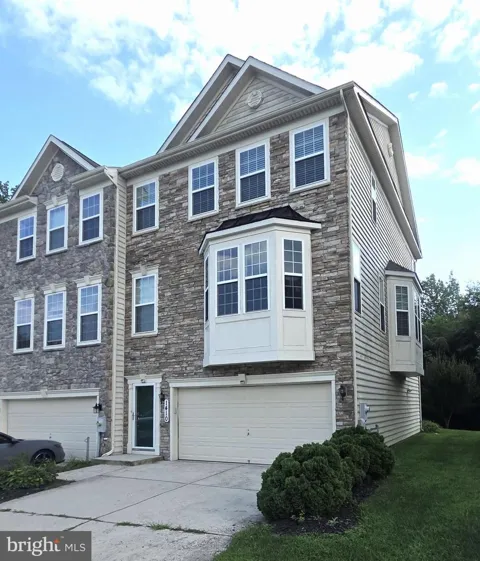 1410 SHERMAN COURT