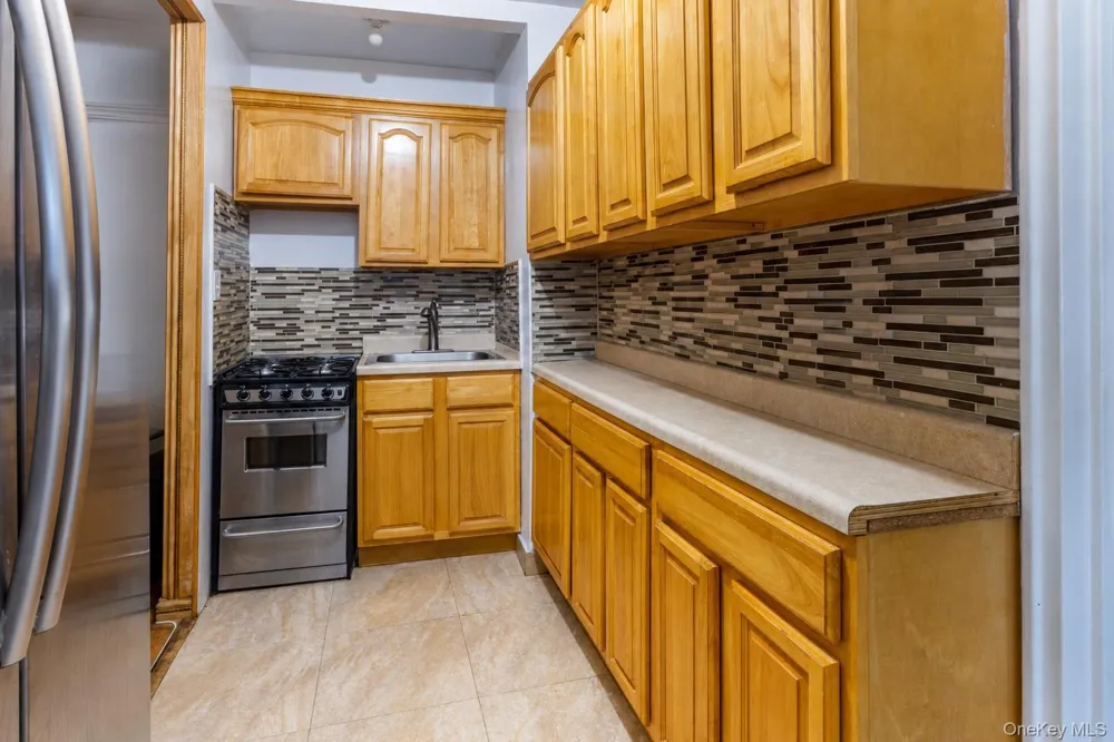 66-92 Selfridge #3J Forest Hills, NY 11375