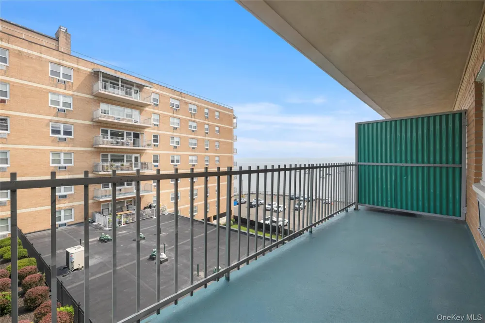 101 Gedney Street #2P Nyack, NY 10960