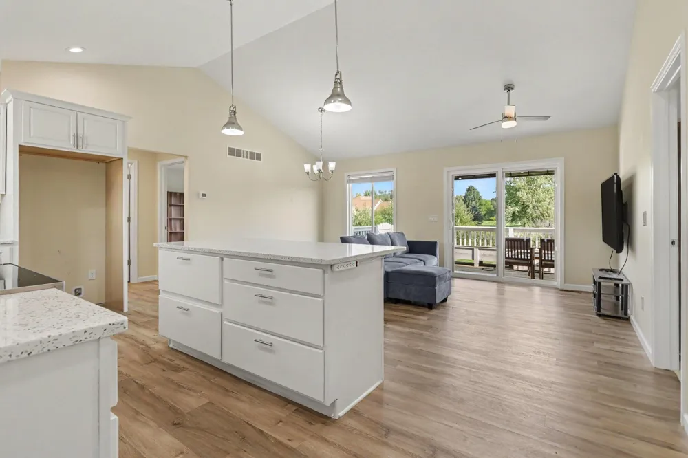 3273 White Heron Lane Battle Creek, MI 49015
