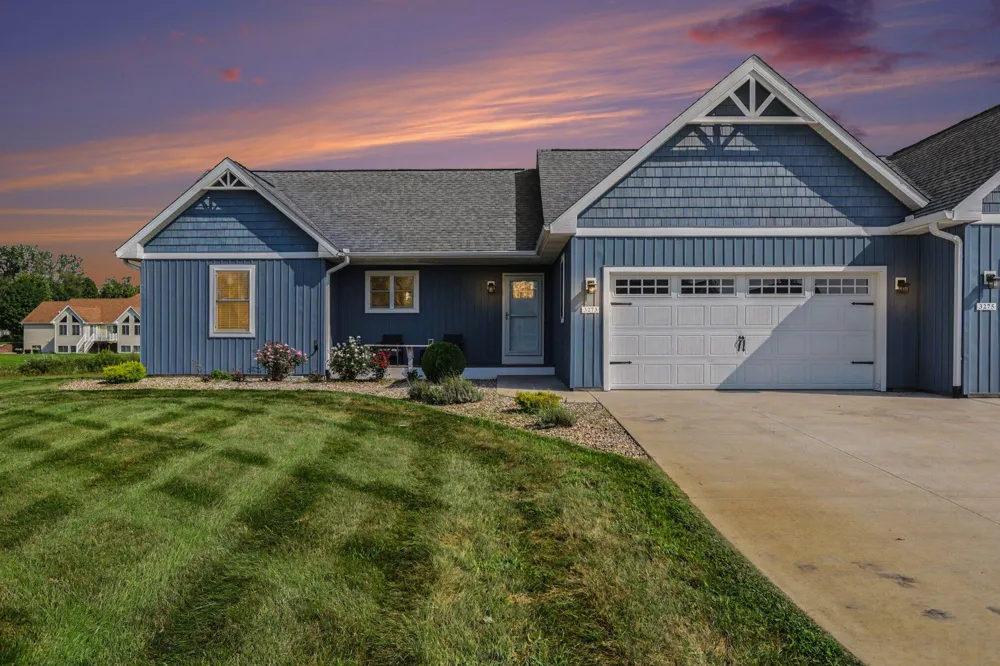 3273 White Heron Lane Battle Creek, MI 49015