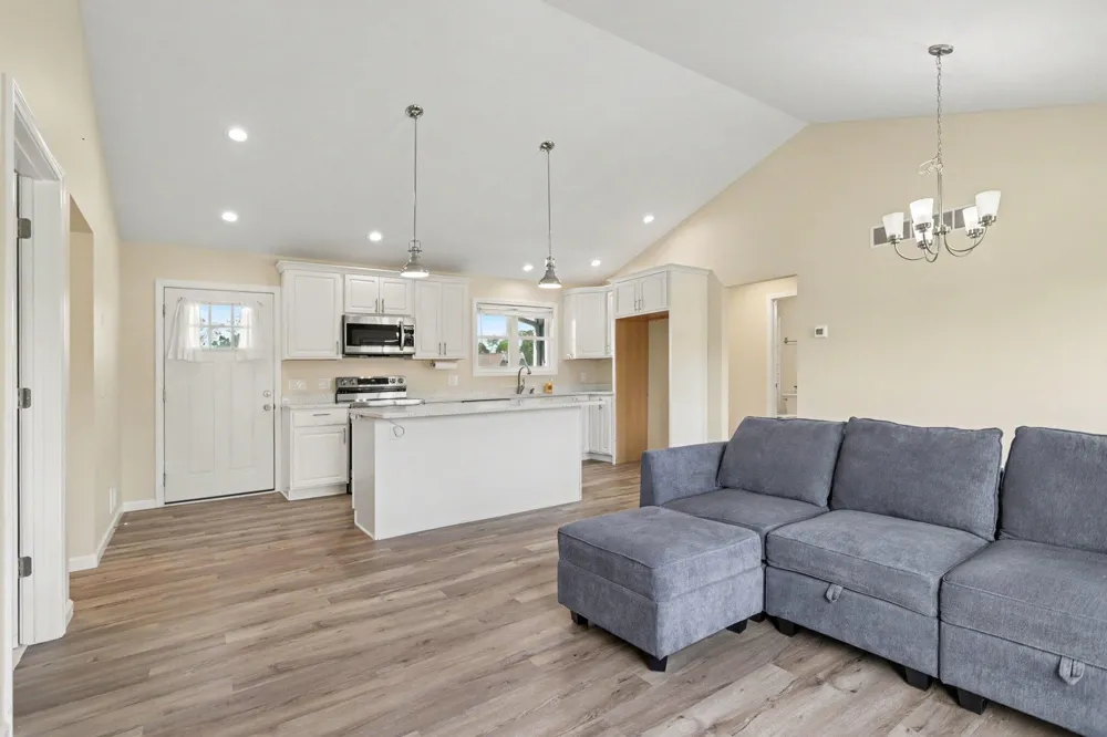 3273 White Heron Lane Battle Creek, MI 49015