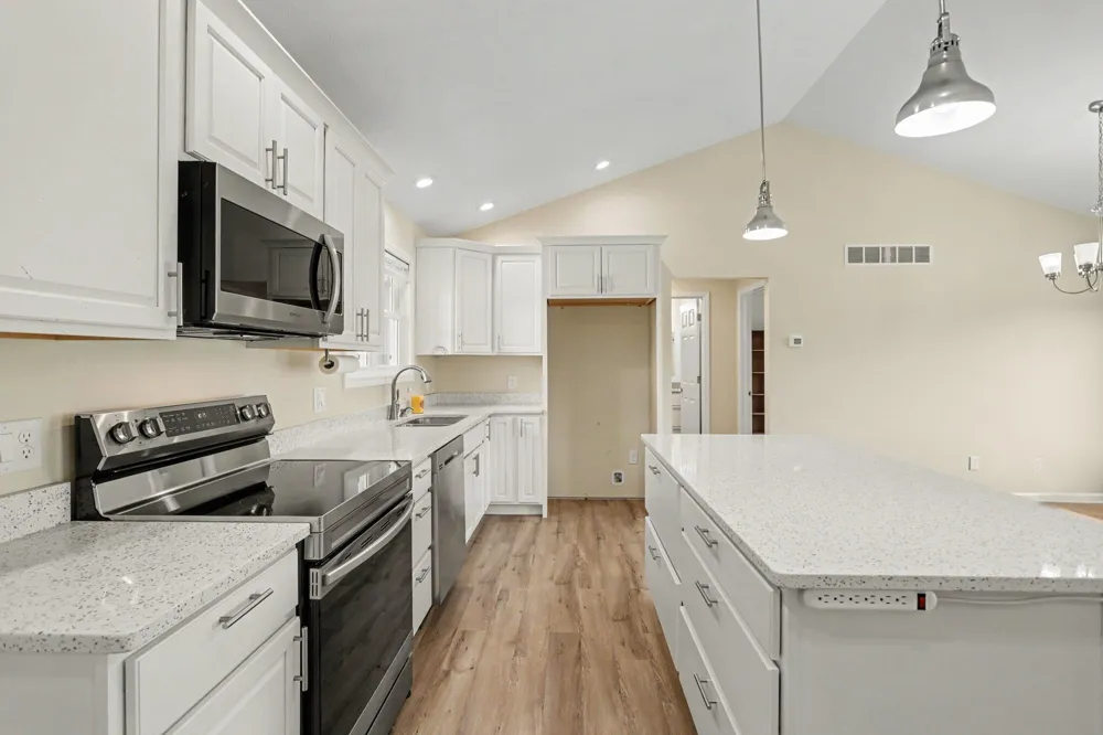 3273 White Heron Lane Battle Creek, MI 49015
