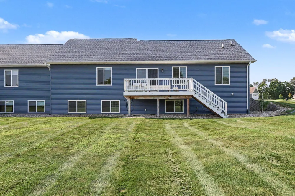 3273 White Heron Lane Battle Creek, MI 49015