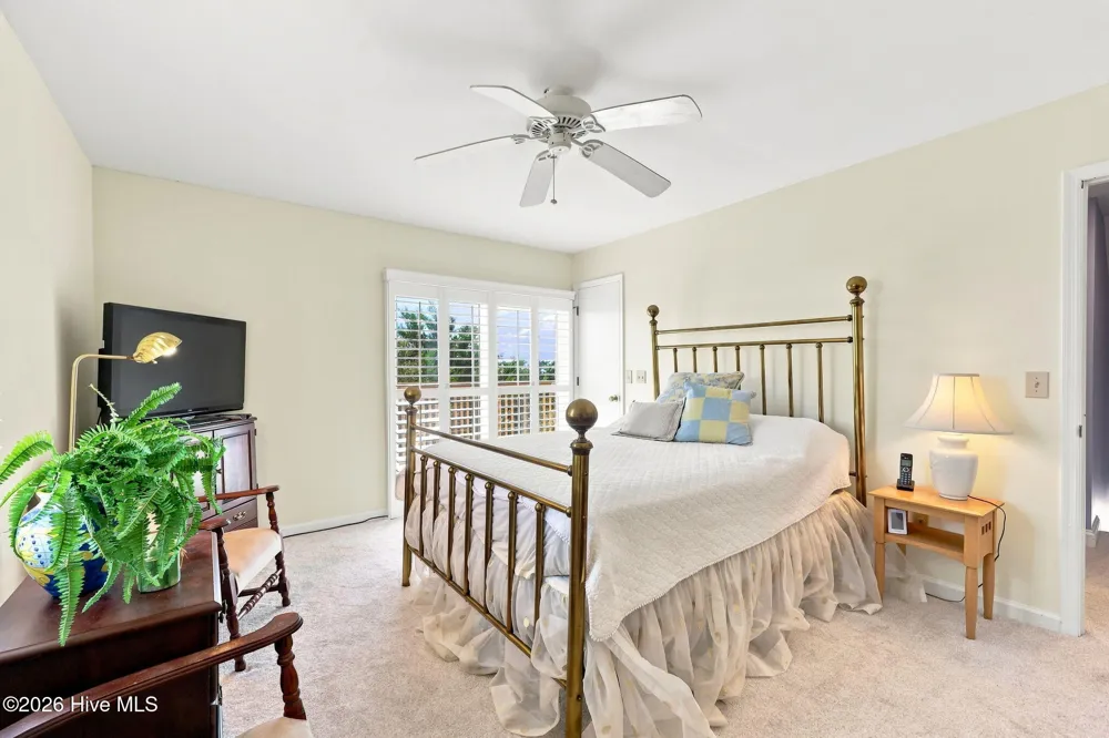 102 Periwinkle Drive Emerald Isle, NC 28594