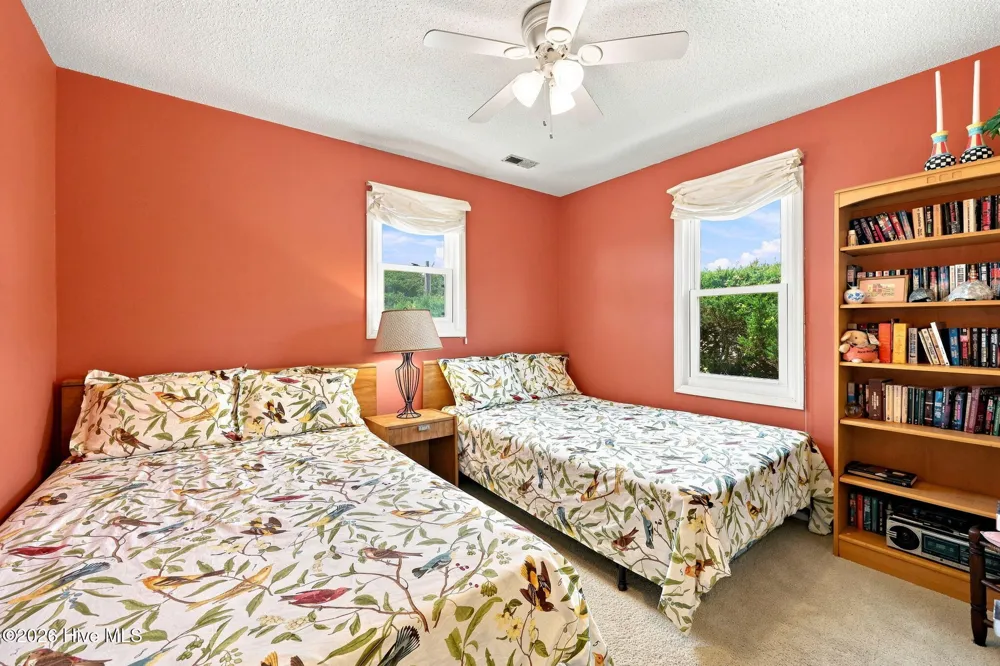 102 Periwinkle Drive Emerald Isle, NC 28594