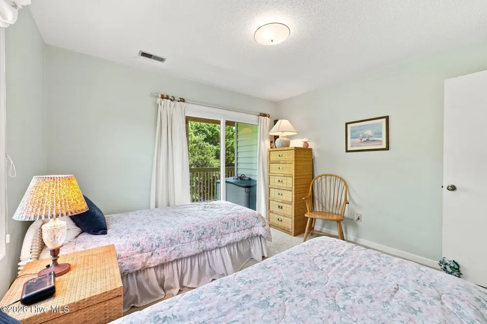 102 Periwinkle Drive Emerald Isle, NC 28594