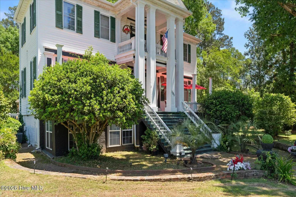 301 S Alexander Avenue Washington, GA 30673