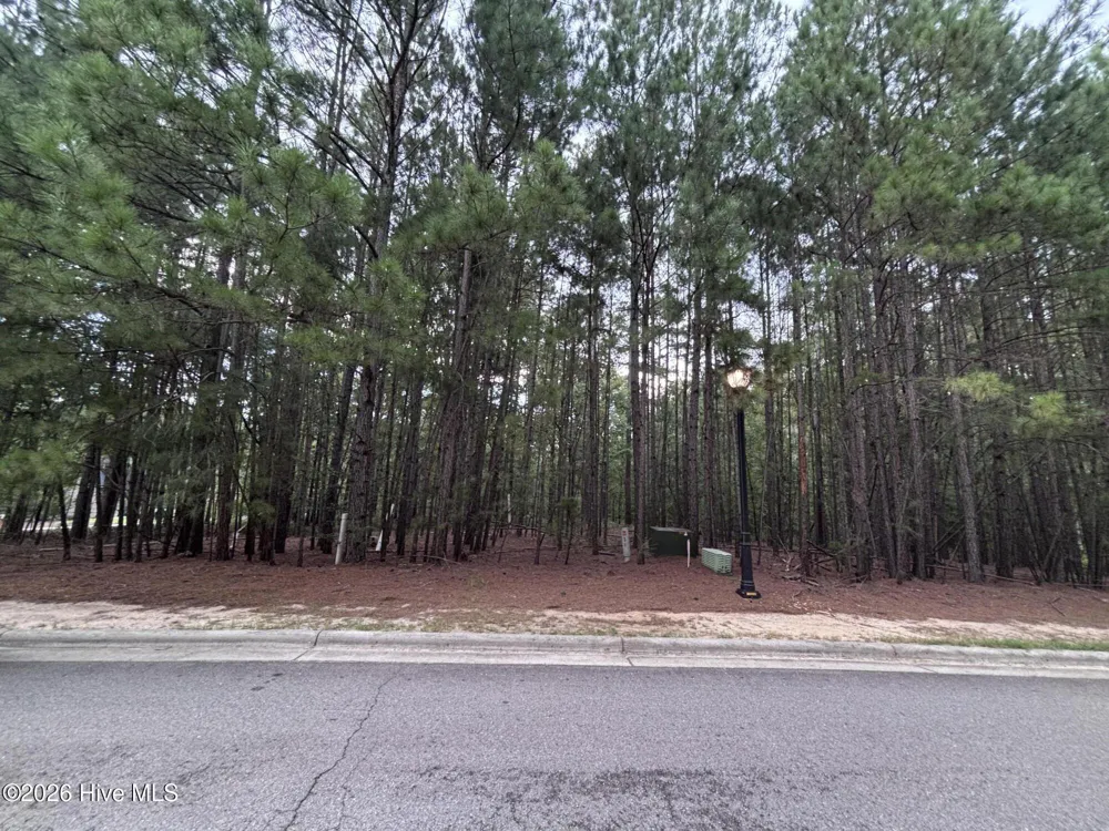 23 Middlebury Road Pinehurst, NC 28374
