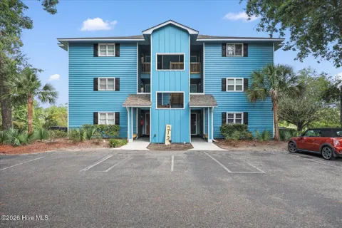 213 Clubhouse Road ## 6