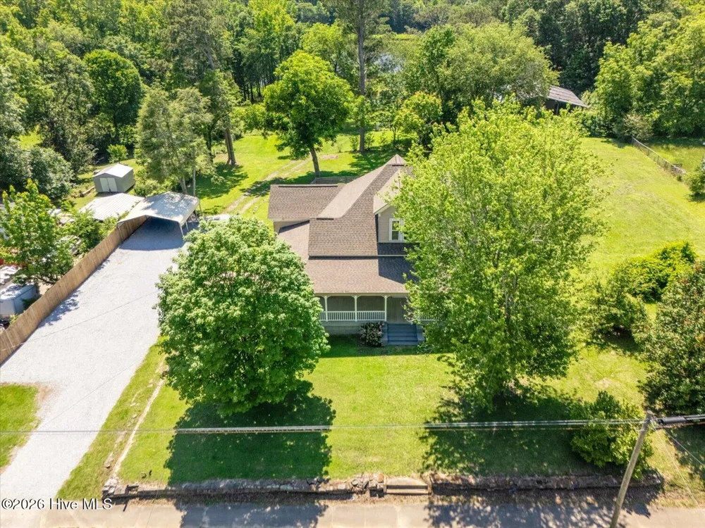 277 Hulin Avenue Tignall, GA 30668