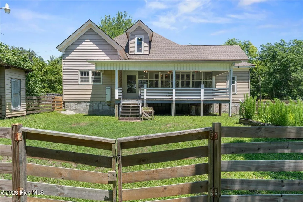 277 Hulin Avenue Tignall, GA 30668