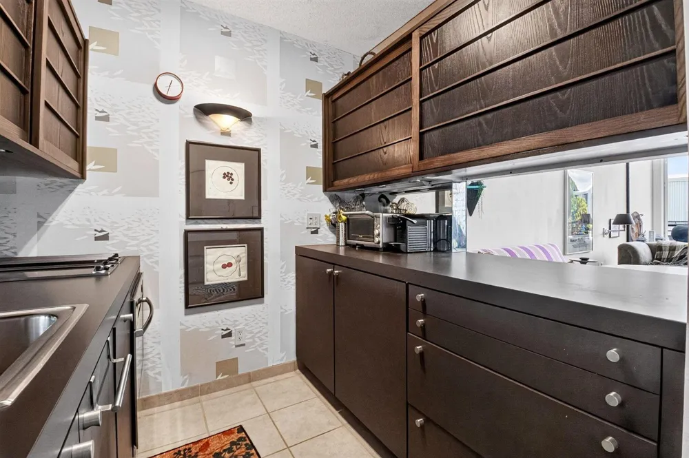 3589 S Ocean Boulevard #19 South Palm Beach, FL 33480