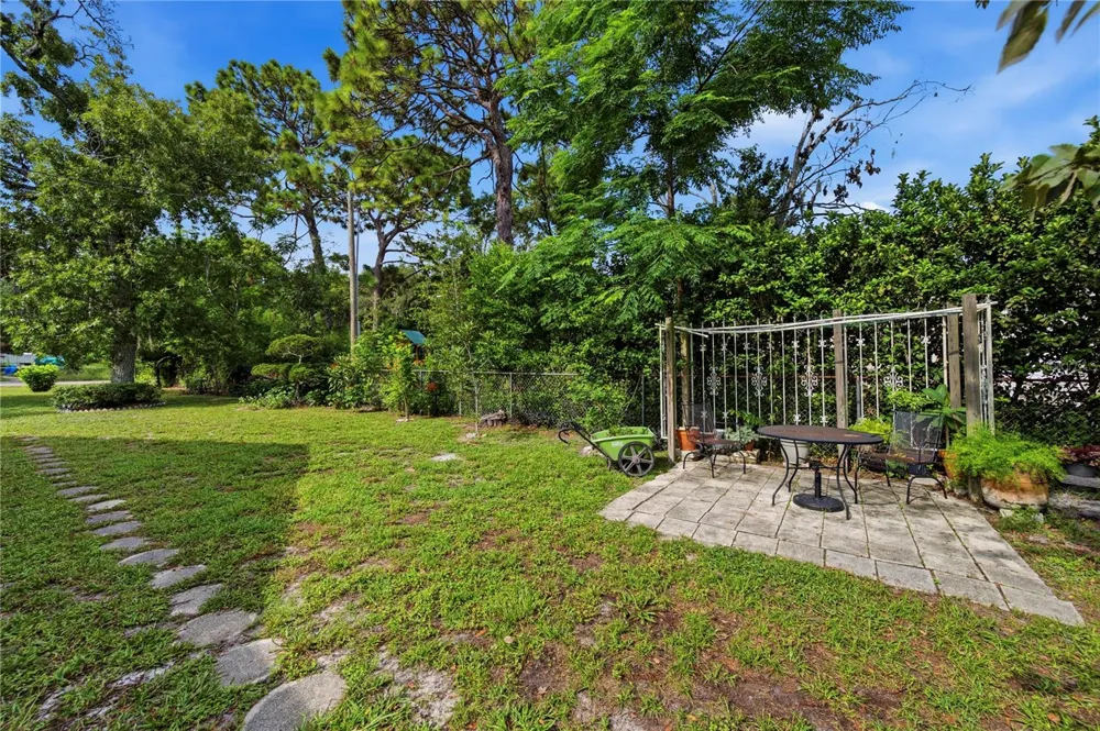 9511 CLYDE STREET Hudson, FL 34669