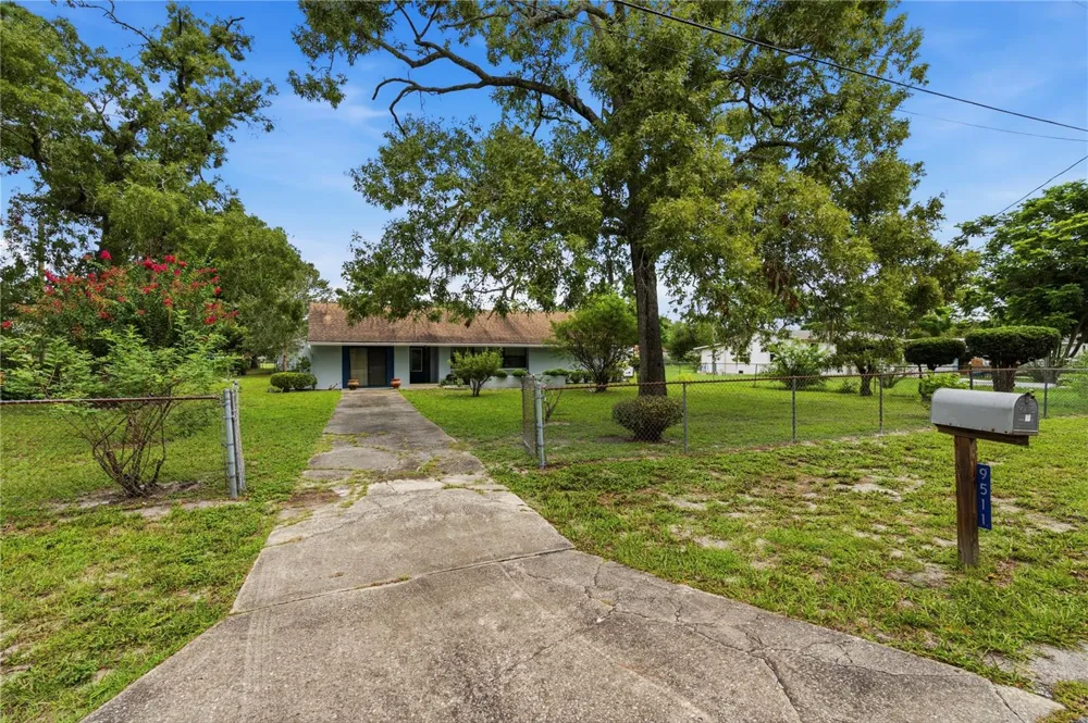 9511 CLYDE STREET Hudson, FL 34669