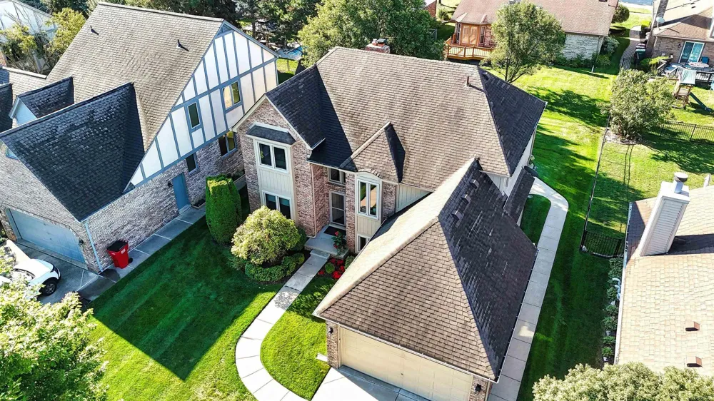 15792 Constitution Drive Macomb Township, MI 48044
