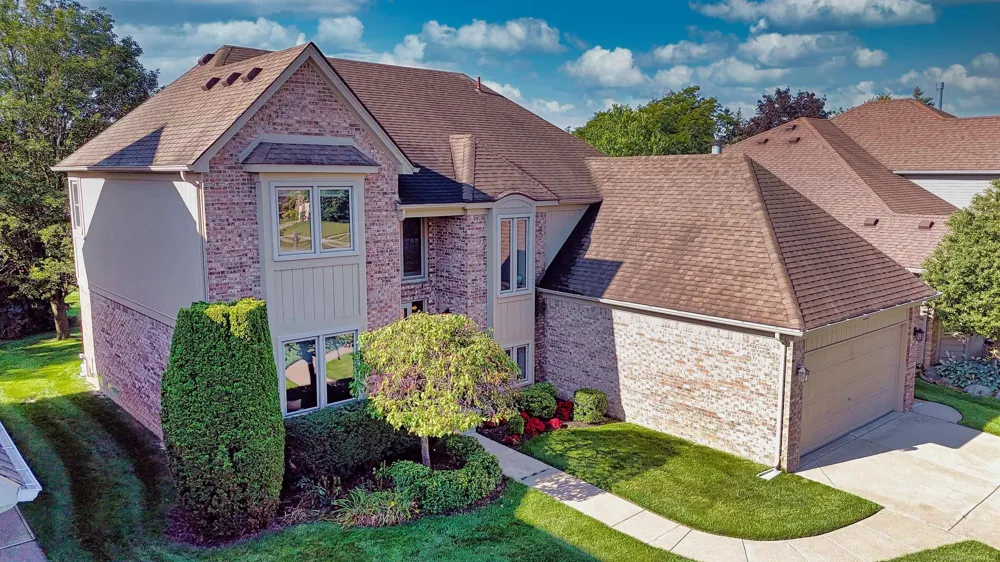 15792 Constitution Drive Macomb Township, MI 48044