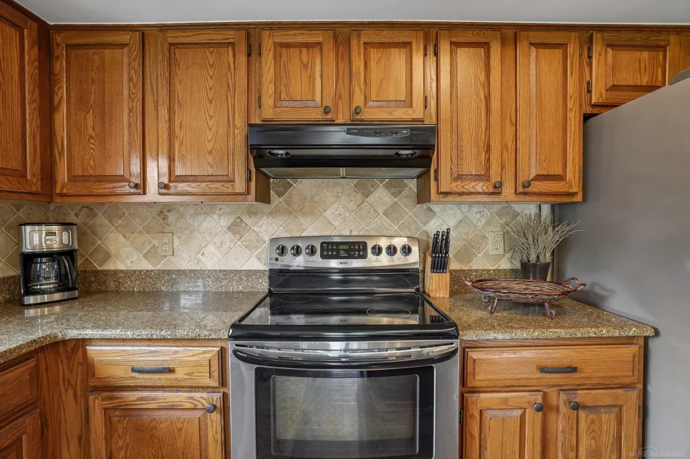 15792 Constitution Drive Macomb Township, MI 48044