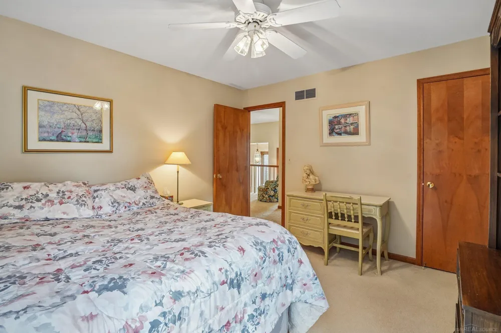 15792 Constitution Drive Macomb Township, MI 48044