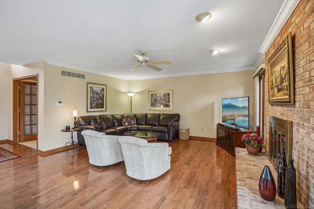 15792 Constitution Drive Macomb Township, MI 48044